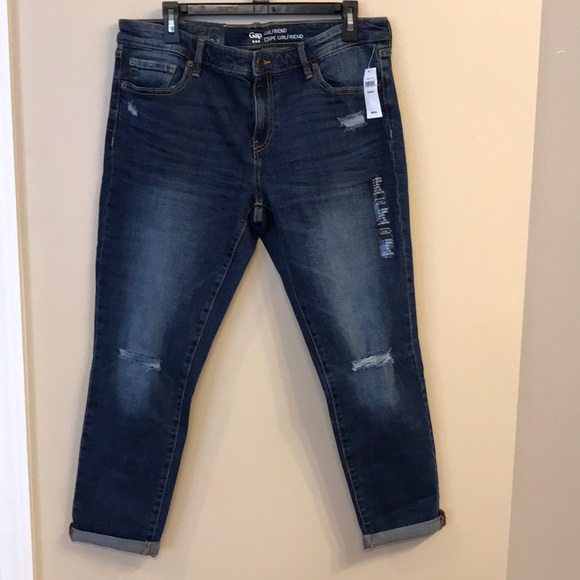 GAP Denim - NWT GAP Girlfriend Jeans